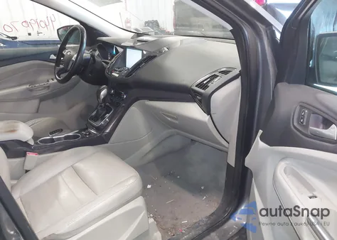 2014 Ford Escape Titanium z USA, uszkodzony, nr VIN 1FMCU9J91EUA43860